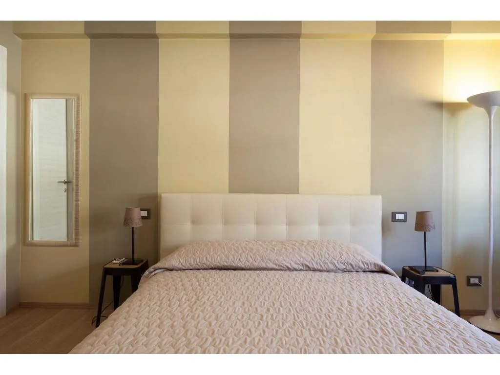 Alex's Guest House
