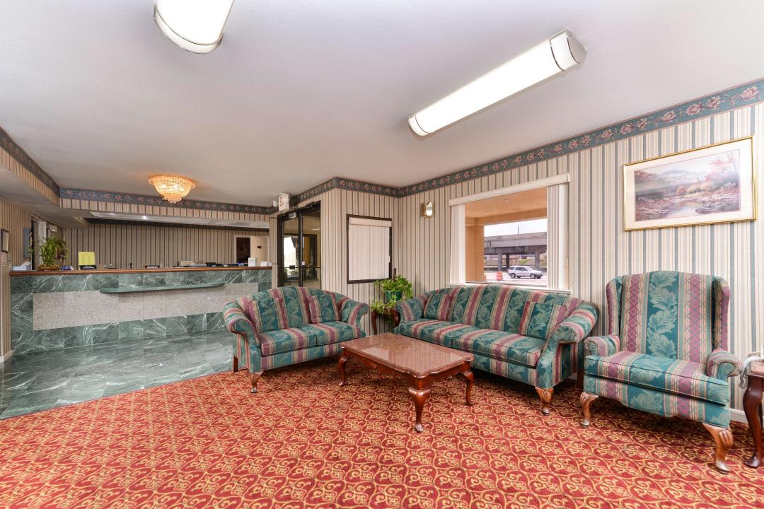 Americas Best Value Inn and Suites Houston/Northwest Brookhollow