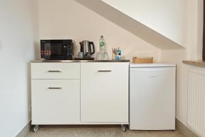 3 ROOMS - Zimmervermietung nähe Flughafen BER - gratis WLAN