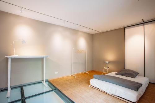 Large 150m2 Apartment with Balcony & Terrace in Trendy Prenzlauer Berg