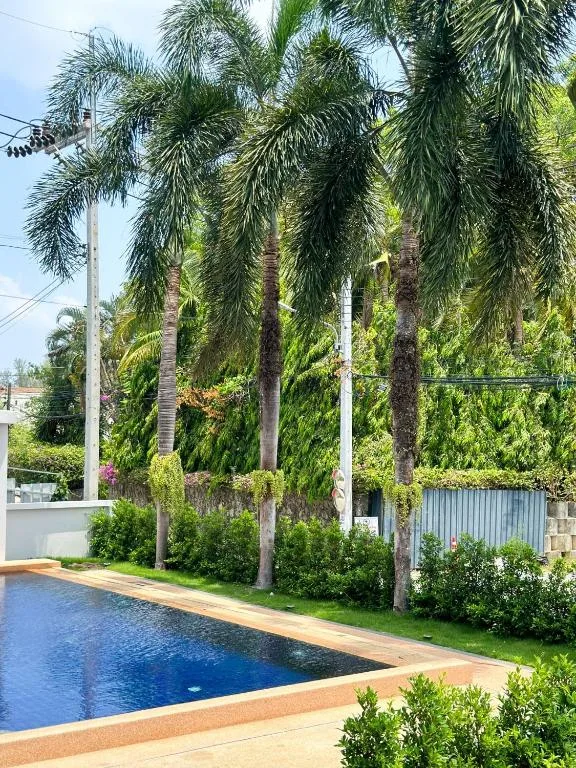 Botanic Boutique Hotel Surin Beach