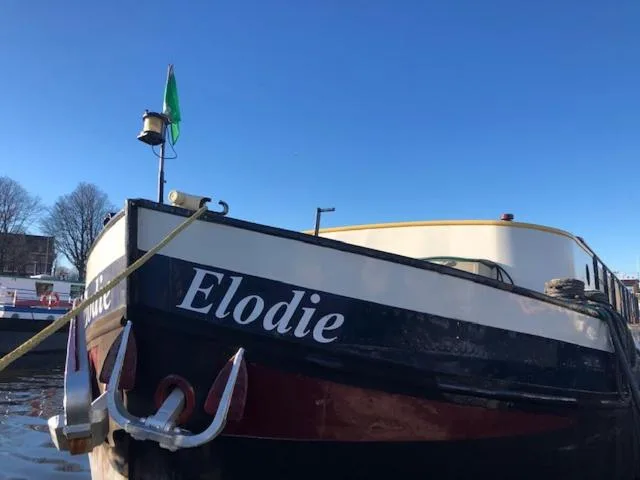 Botel Elodie