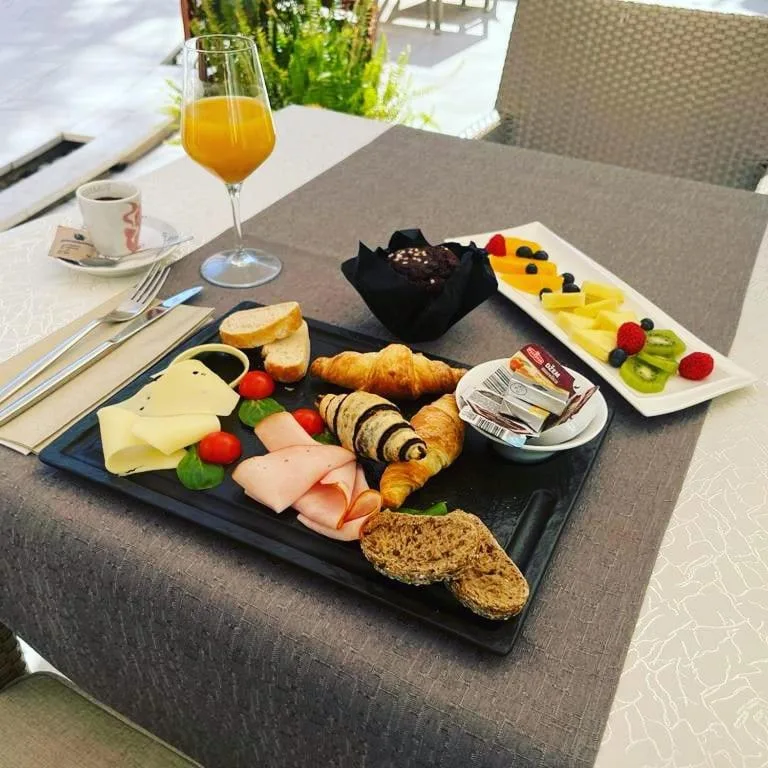 Center Luxury Rooms 1