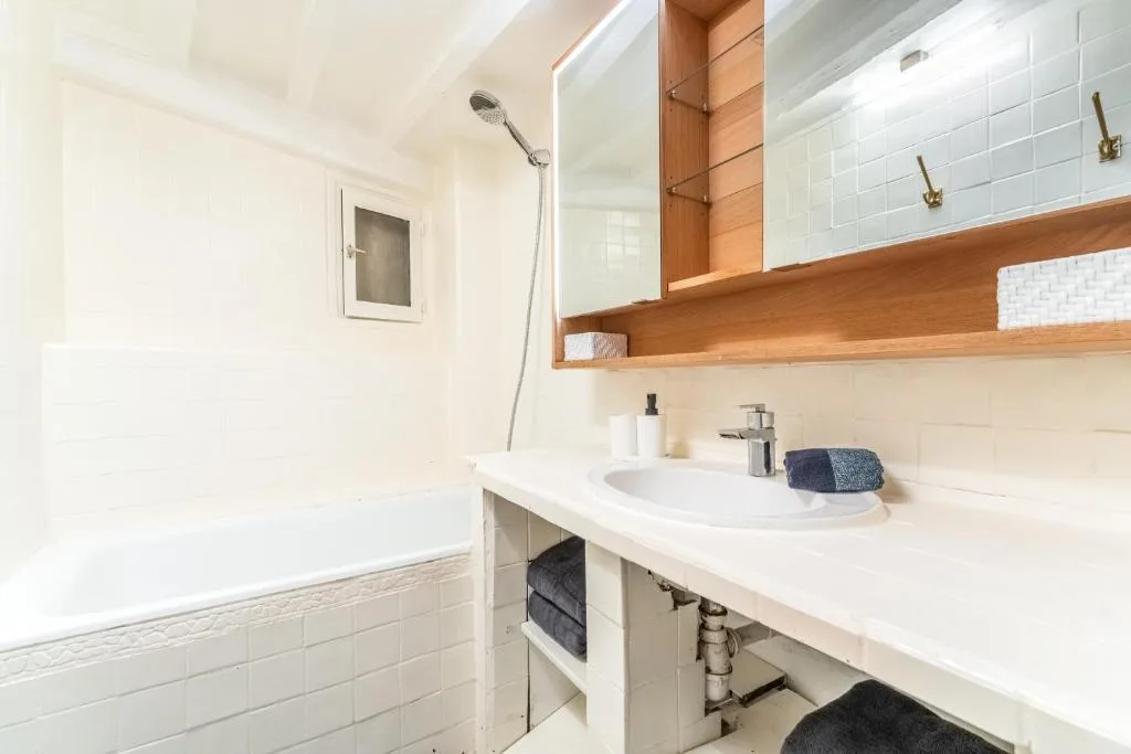 Charming Flat Montorgueil