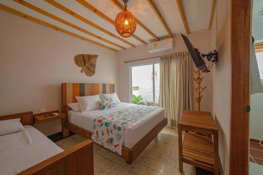 Colonial Beach Airport Hotel