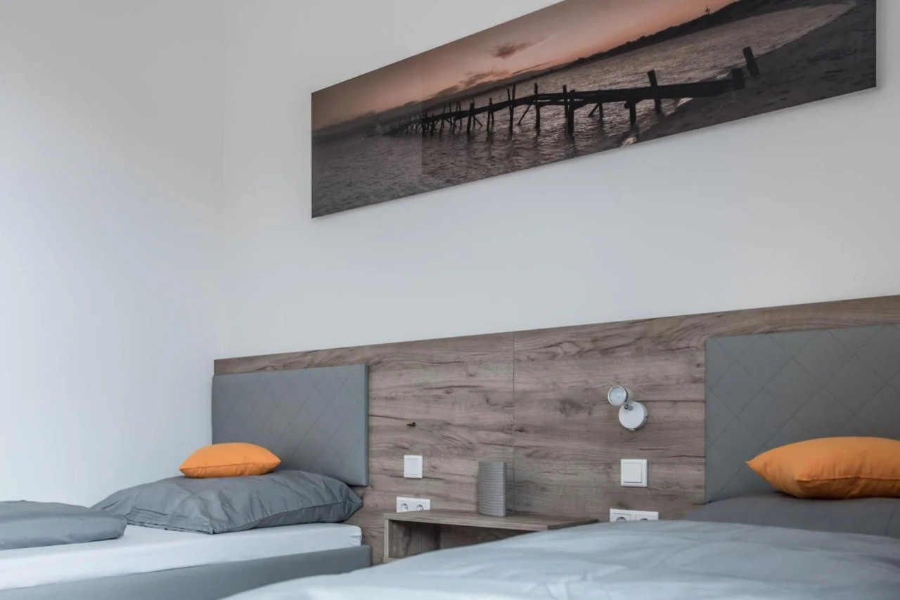 FirstSleep Griesfeldstraße München