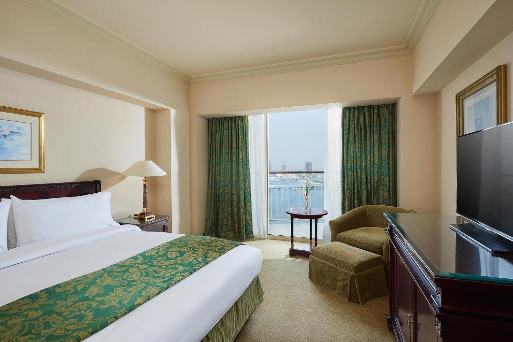 King Executive Room with Nile View