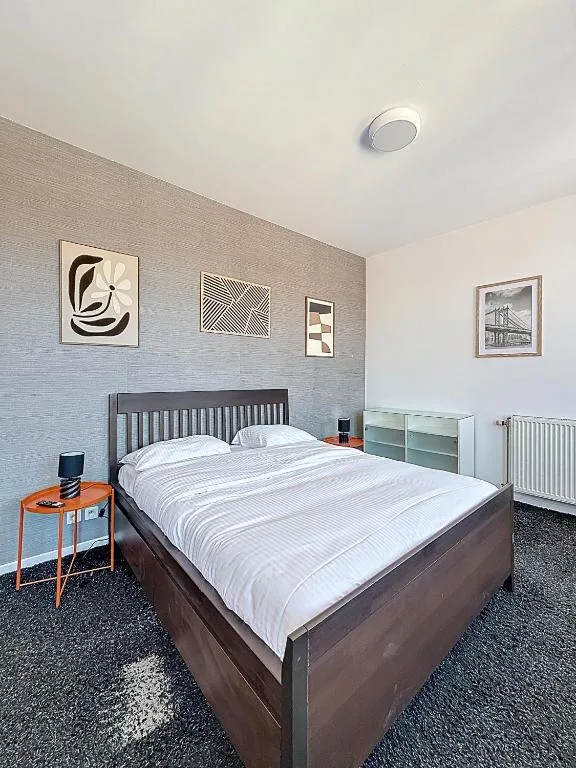 Keyless Hotel