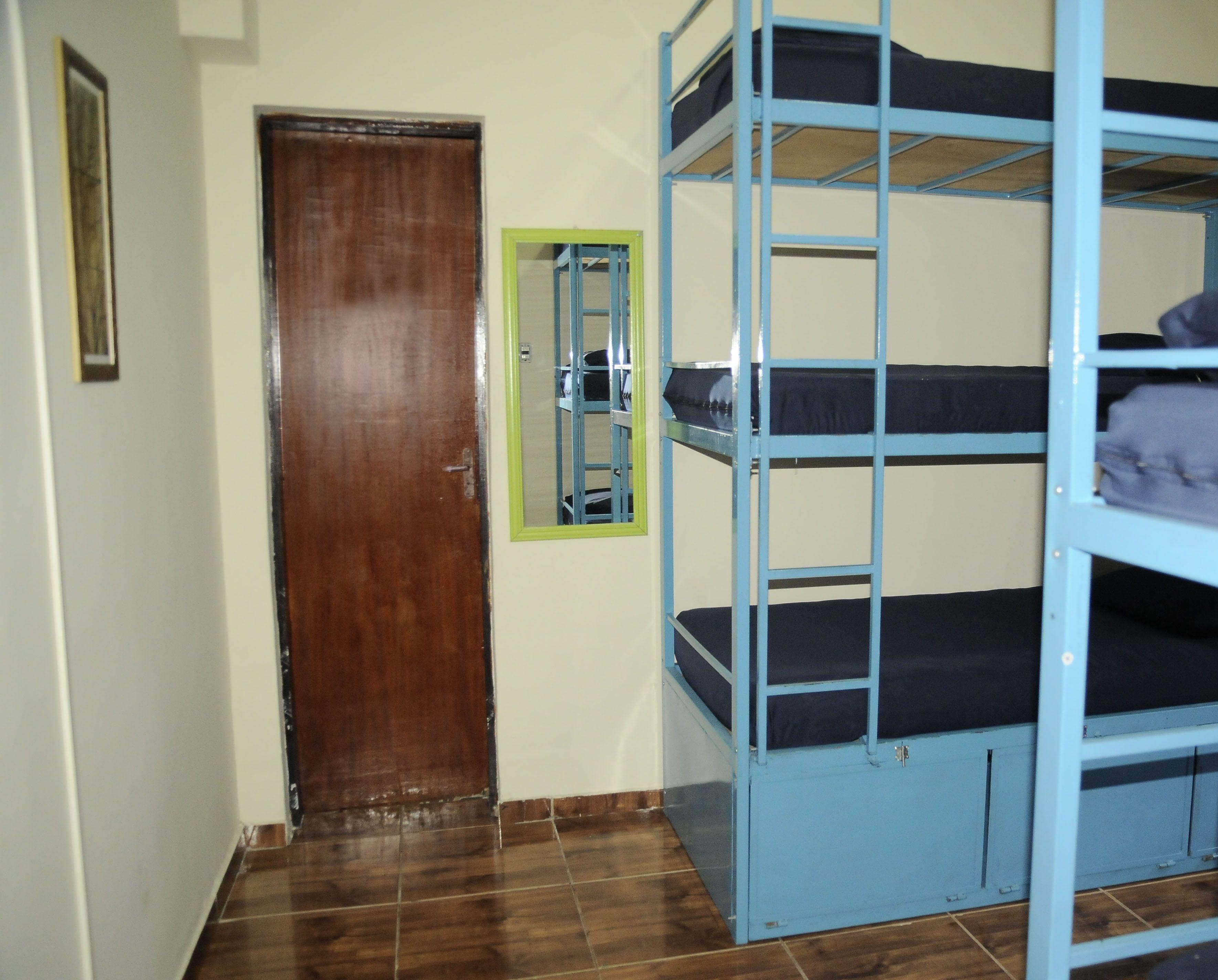 Le House Hostel