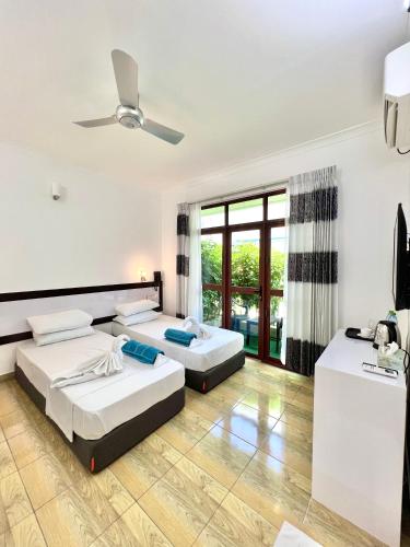 Balma Beach Inn