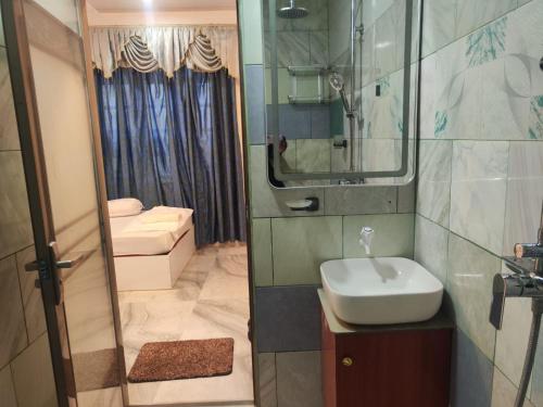 Maakolhu Homestay