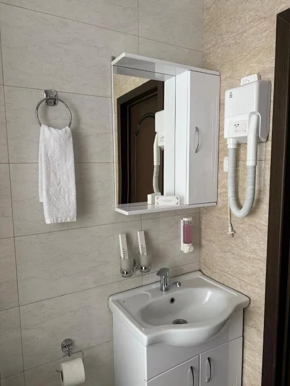 Monroe Hotel