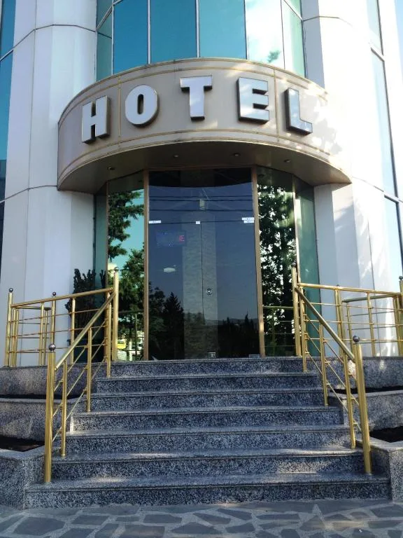 Hotels Piza