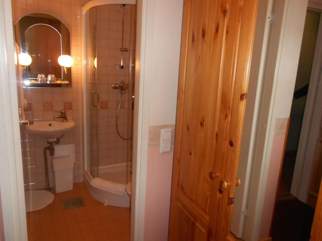 Poska Villa Guesthouse
