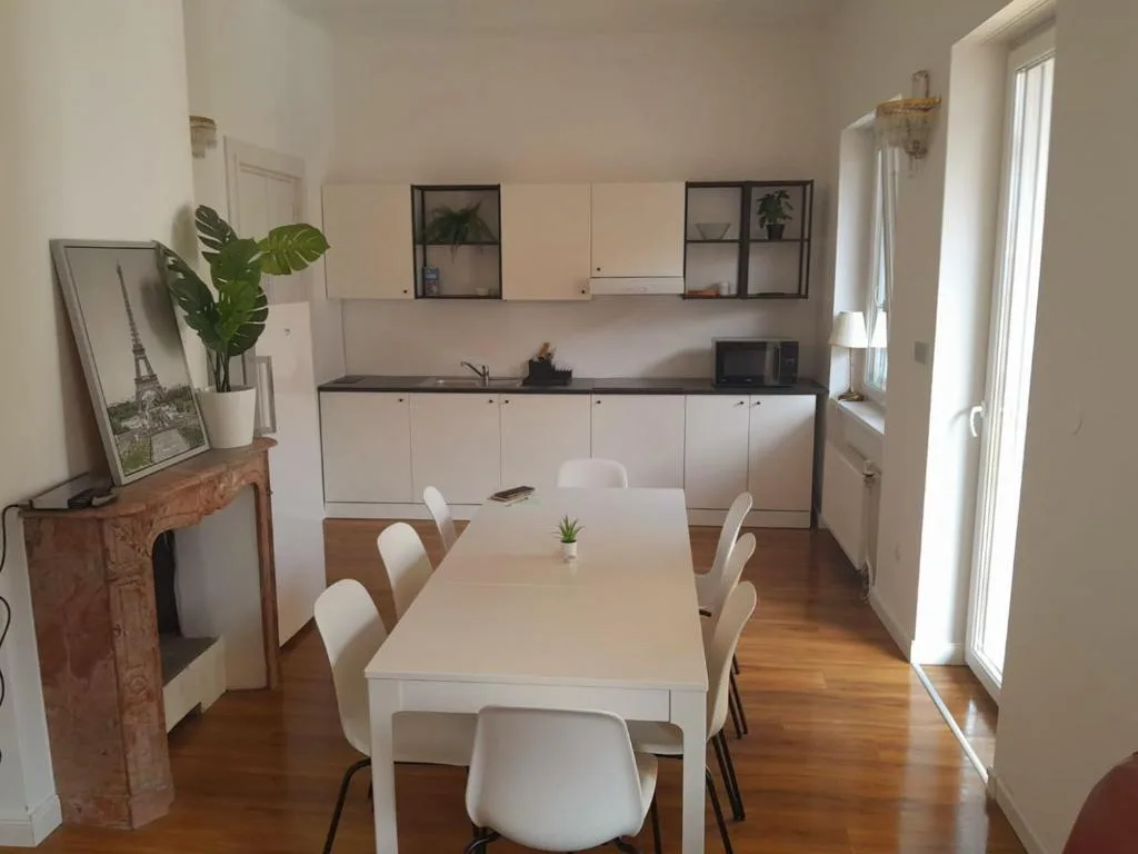 Rooms Miklošičeva