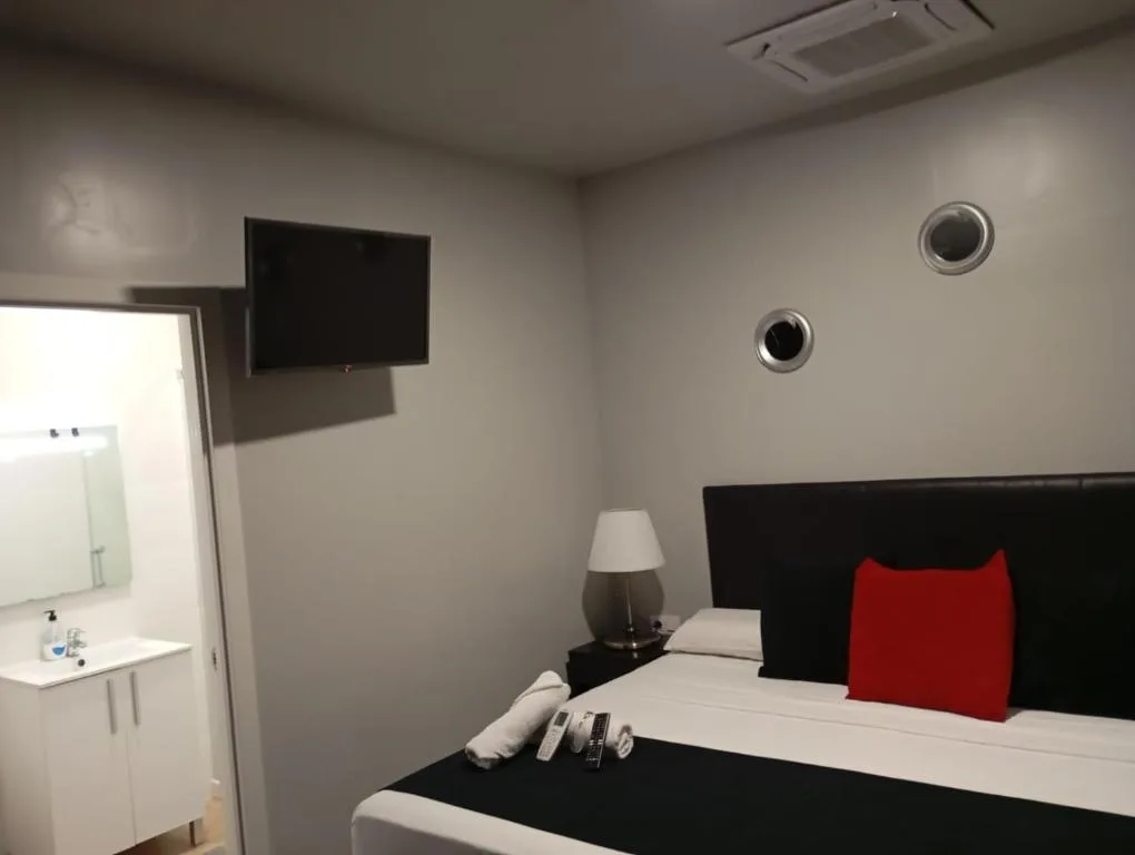 Apartamentos Rous