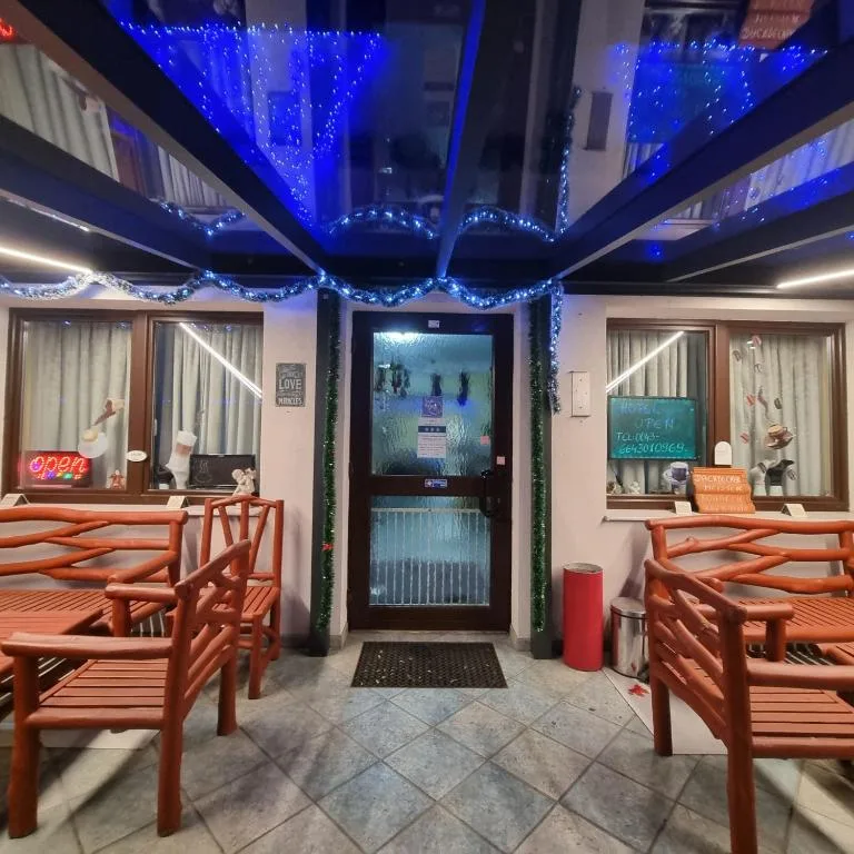 Hotel Sananda
