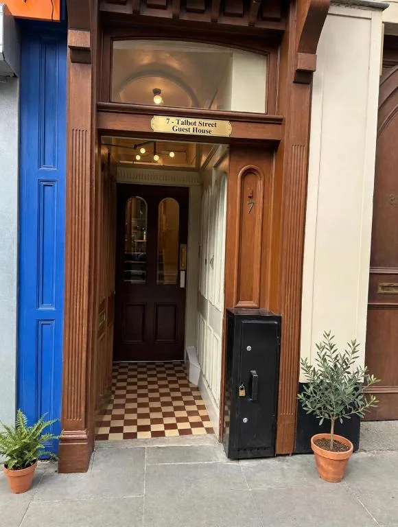 Talbot Street Guest House
