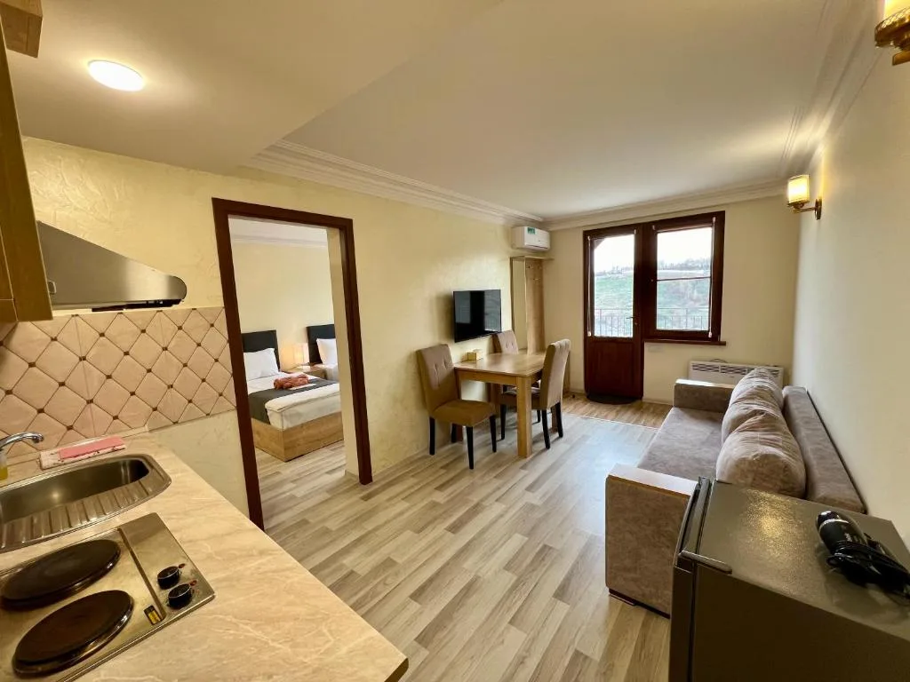 The Hill Guesthouse