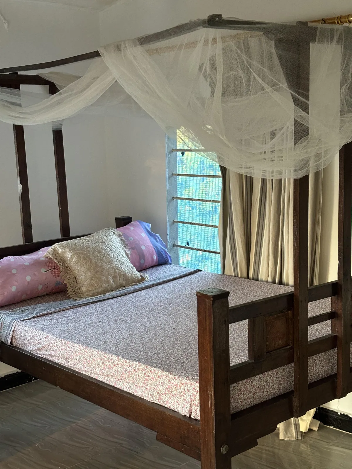 Verani Beach Lodge