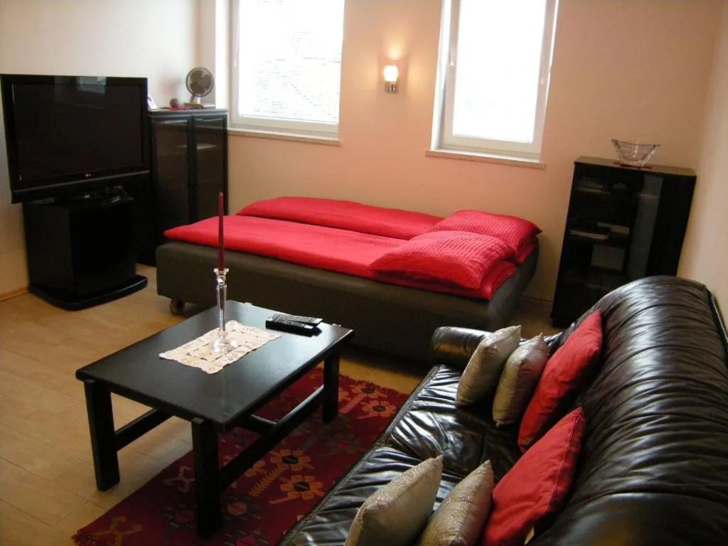 Vila Ema Apartments and Rooms