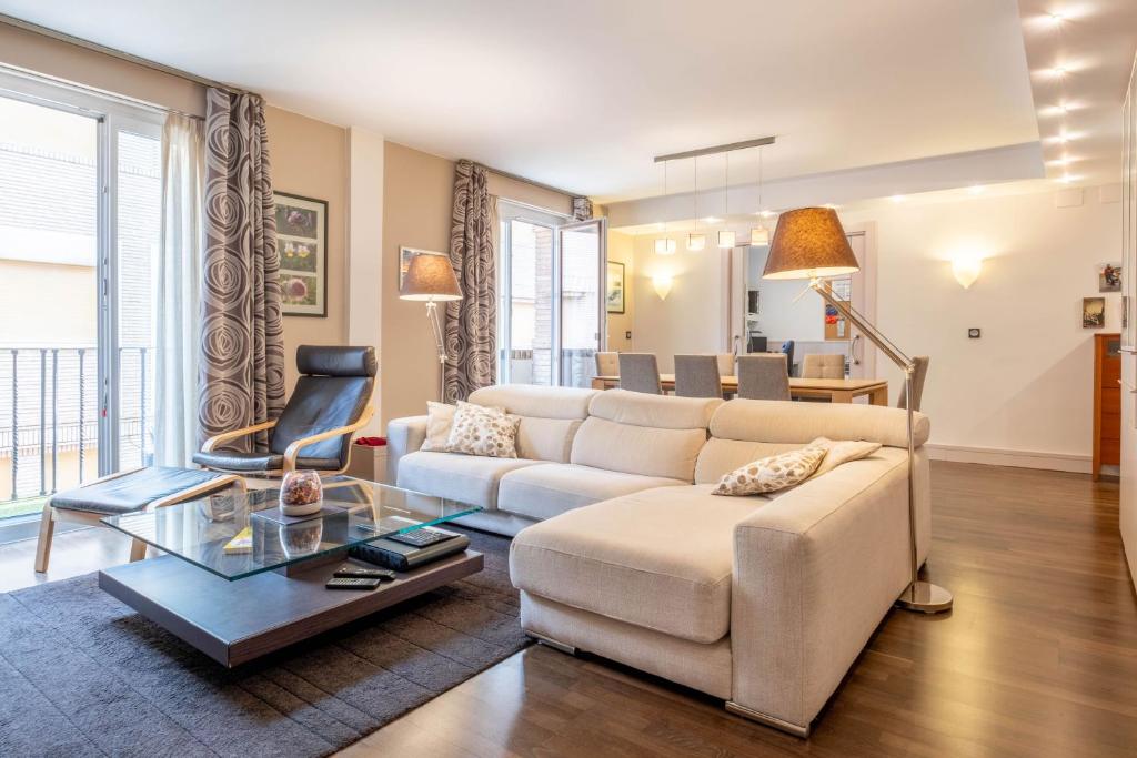 Luxurious apartment in the center of Zaragoza