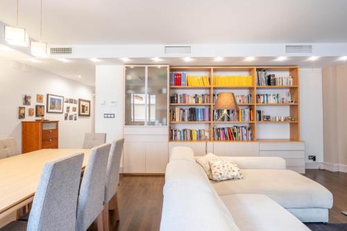 Luxurious apartment in the center of Zaragoza